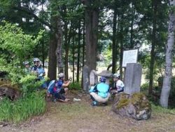 CPは信州高遠石工の作品だったり